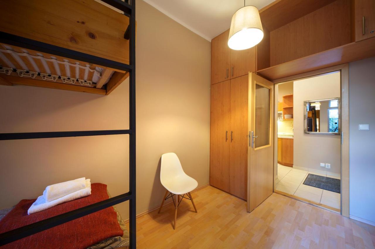 Dlouha Apartment With Balcony Prag Exteriör bild